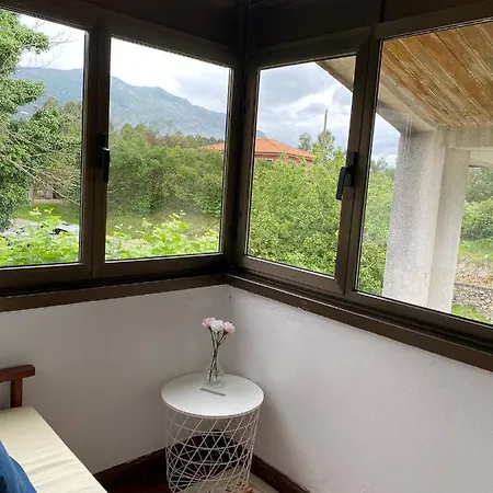 Casa Los Bufones De Pria Llames de Pría